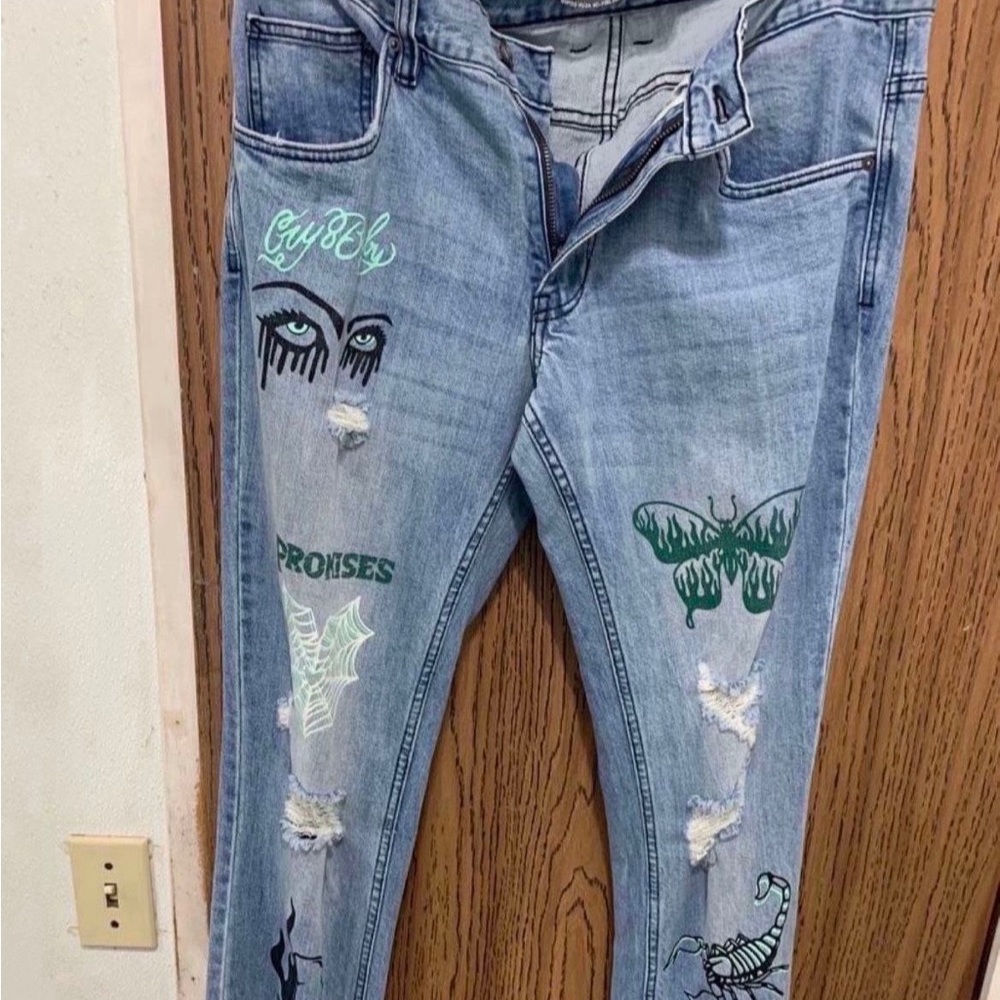 Broken Promises Jeans